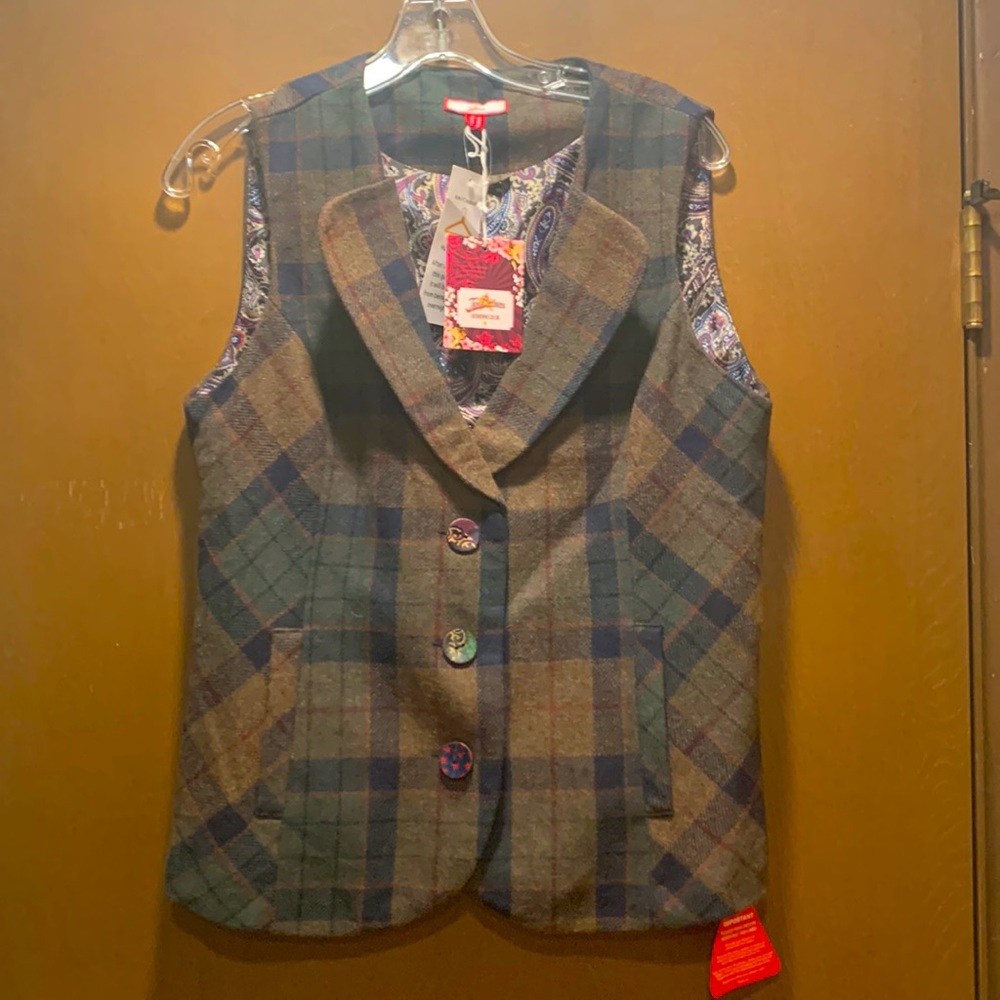 Joe Brown plaid vest
